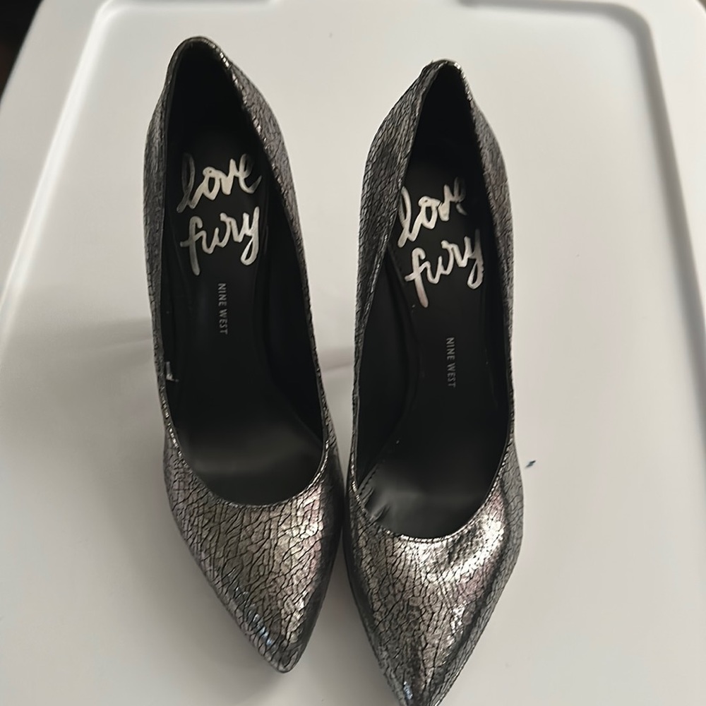 Silver ninewest heels size 7.5